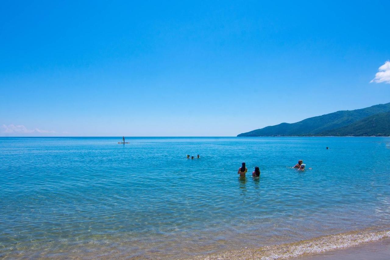 Philoxenia Beach Vrasná 外观 照片